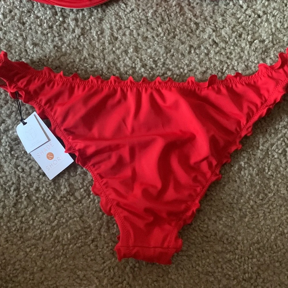 Red Hot Underwire Bikini - Picture 4 of 7